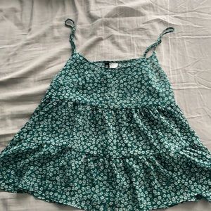 H&M cute float floral top